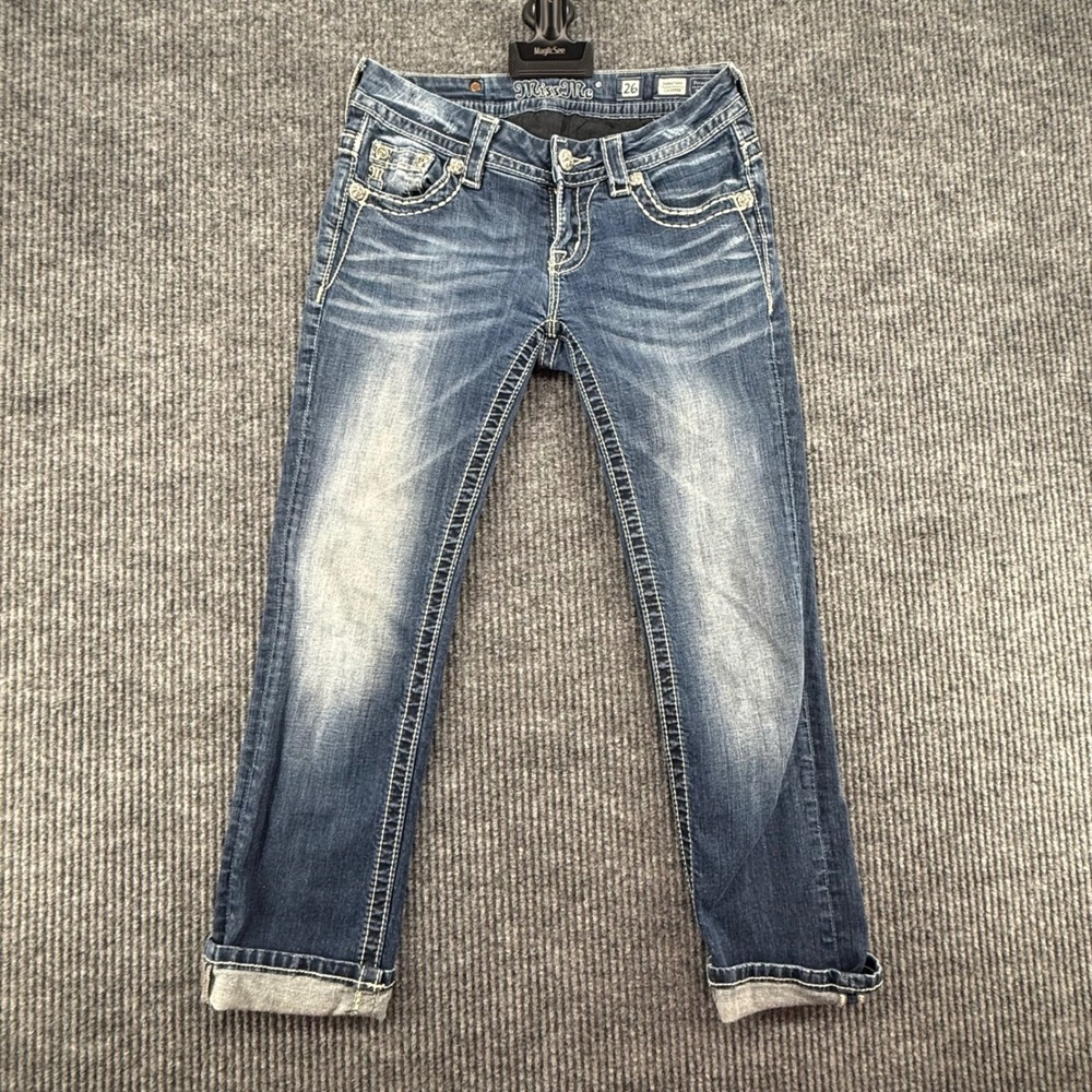 Miss Me Jeans Women 26 Blue Excellent Signature Cropped Embroidered Distressed